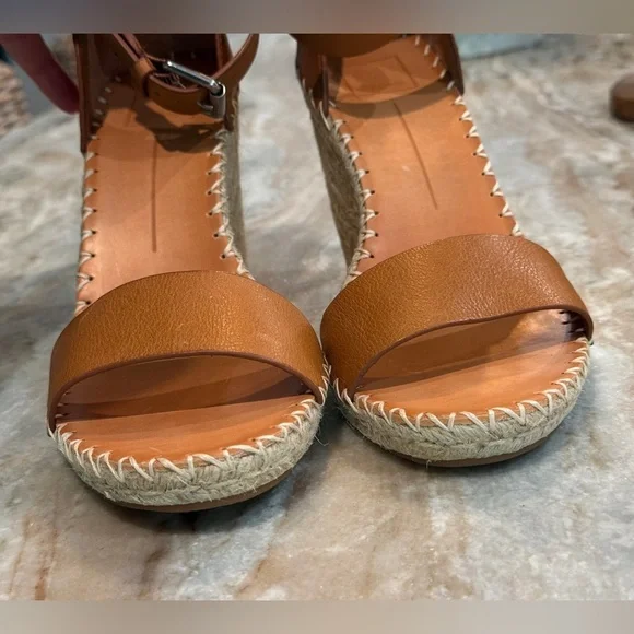 Women’s DOLCE VITA Noor tan wedge sandals- Size 9.5 - Picture 6 of 8
